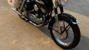 Harley-Davidson   (2)