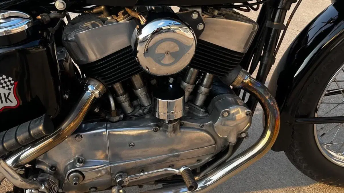 Harley-Davidson   (6)