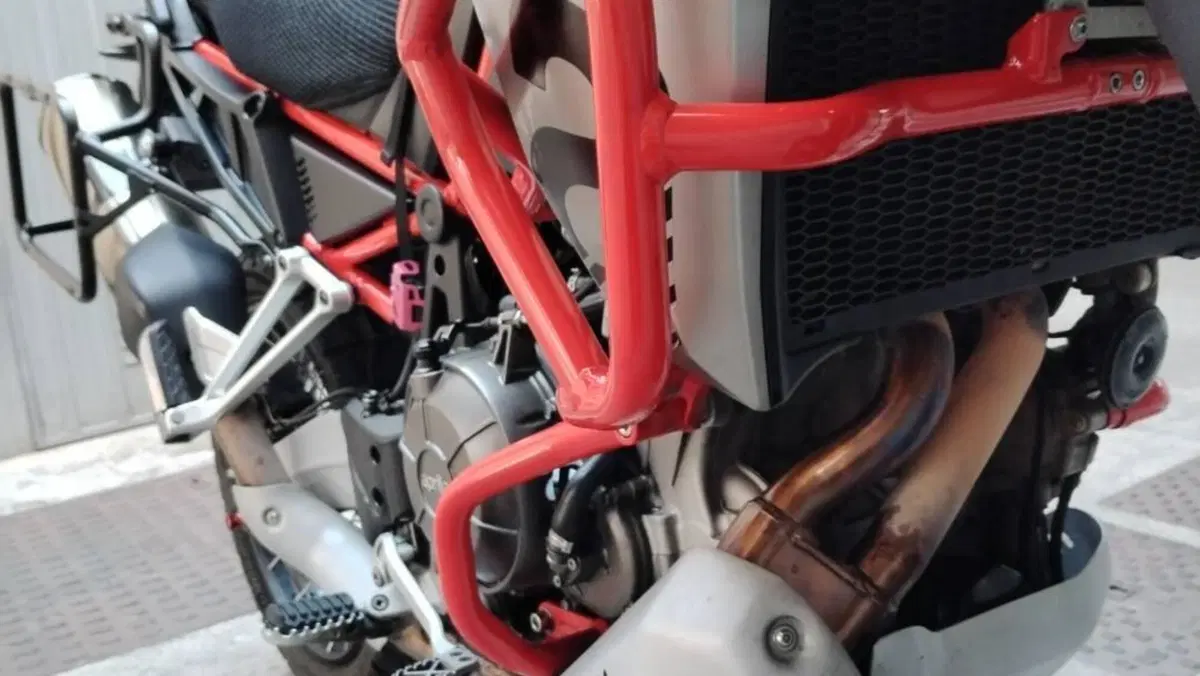 Aprilia Tuareg 660 (2022 - 24)  (10)