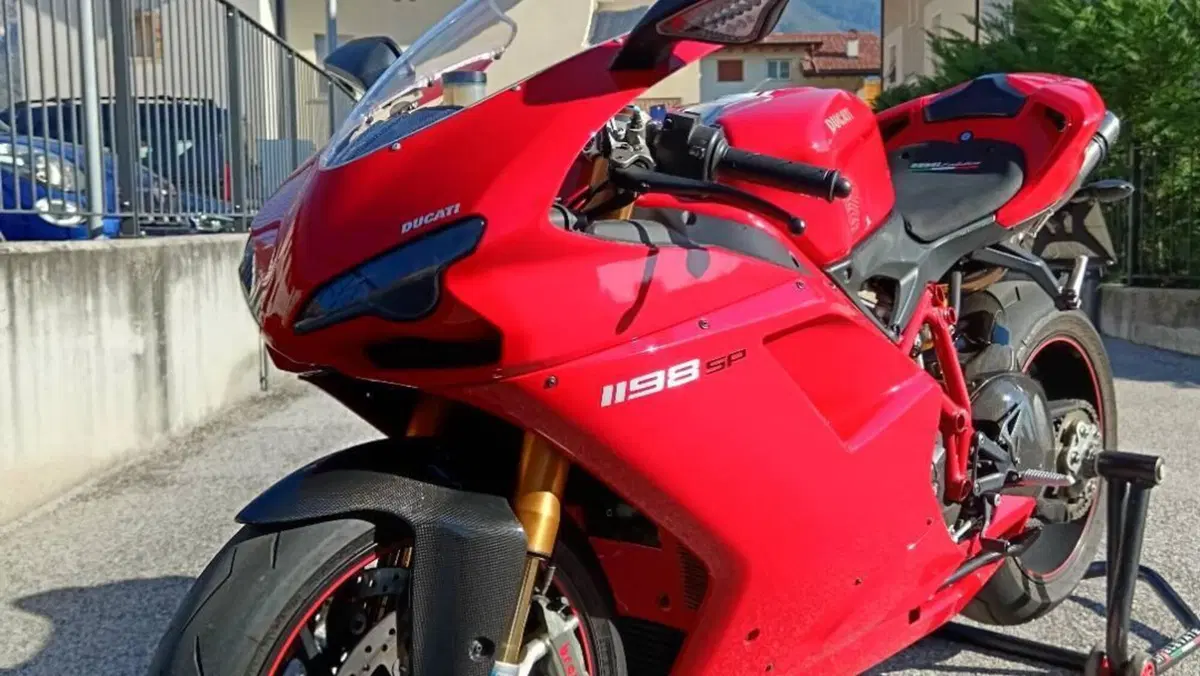Ducati 1198 SP (2011 - 12)  (4)