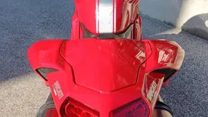 Ducati 1198 SP (2011 - 12)  (6)