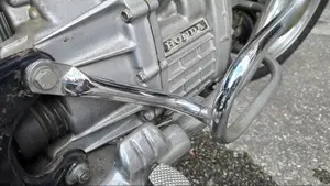 Honda   (4)