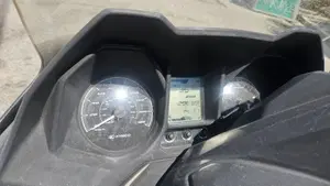 Kymco X-Town 300i ABS (2016 - 20)  (4)