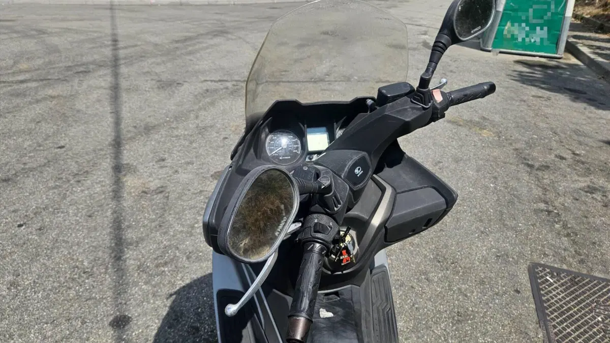Kymco X-Town 300i ABS (2016 - 20)  (5)