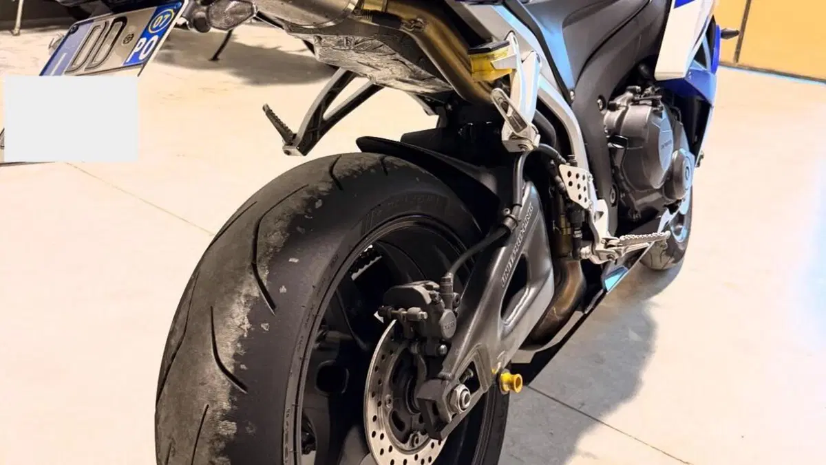 Honda CBR 600 RR (2007 - 08)  (8)