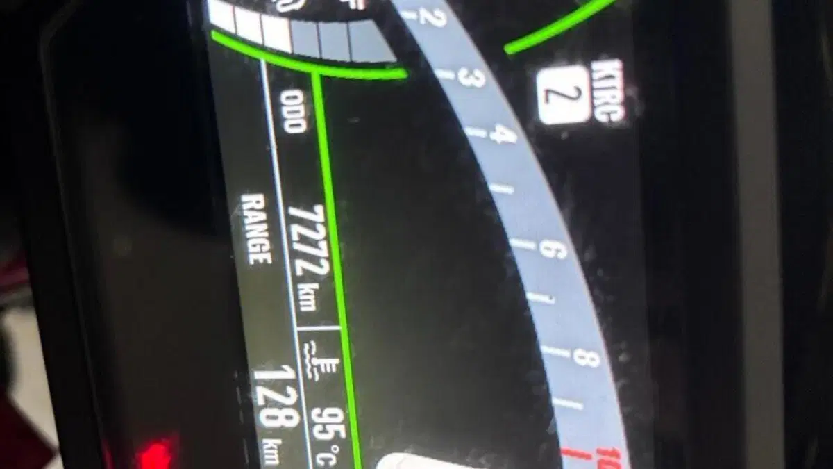 Kawasaki Z 900 (2021 - 24)  (4)
