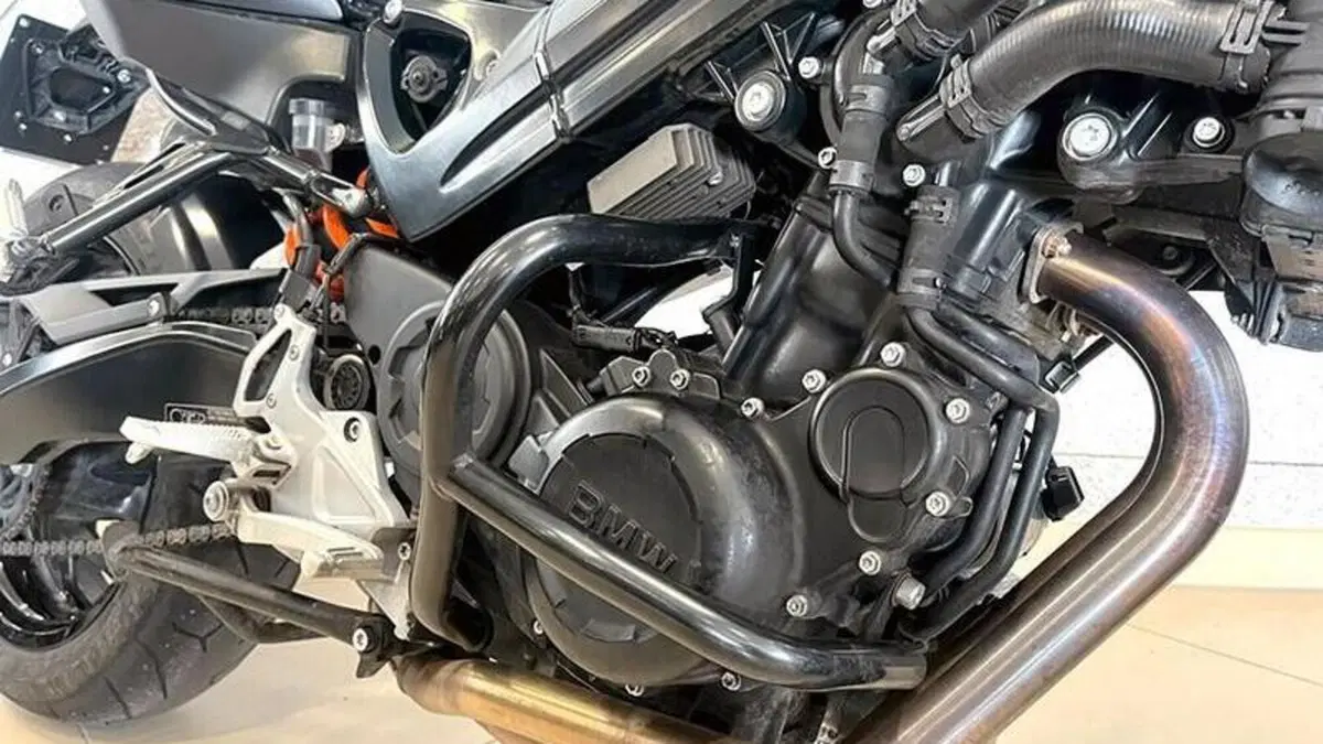 Bmw F 800 R (2009 - 11)  (3)
