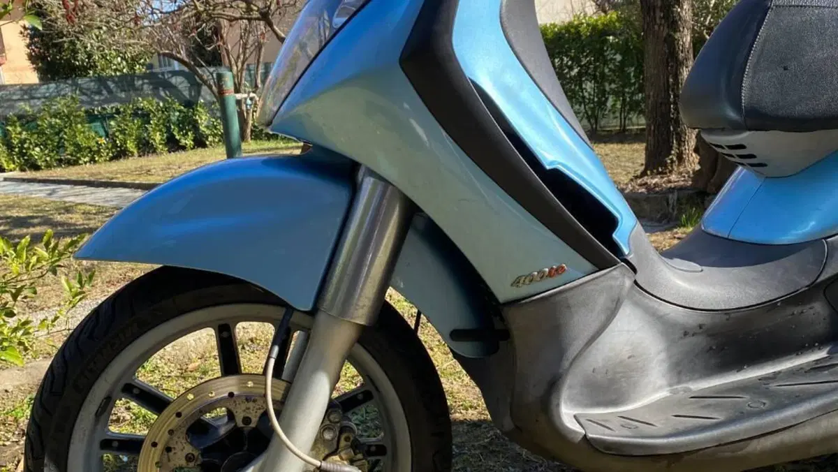 Piaggio Beverly 400 i.e. (2006 - 10)  (5)