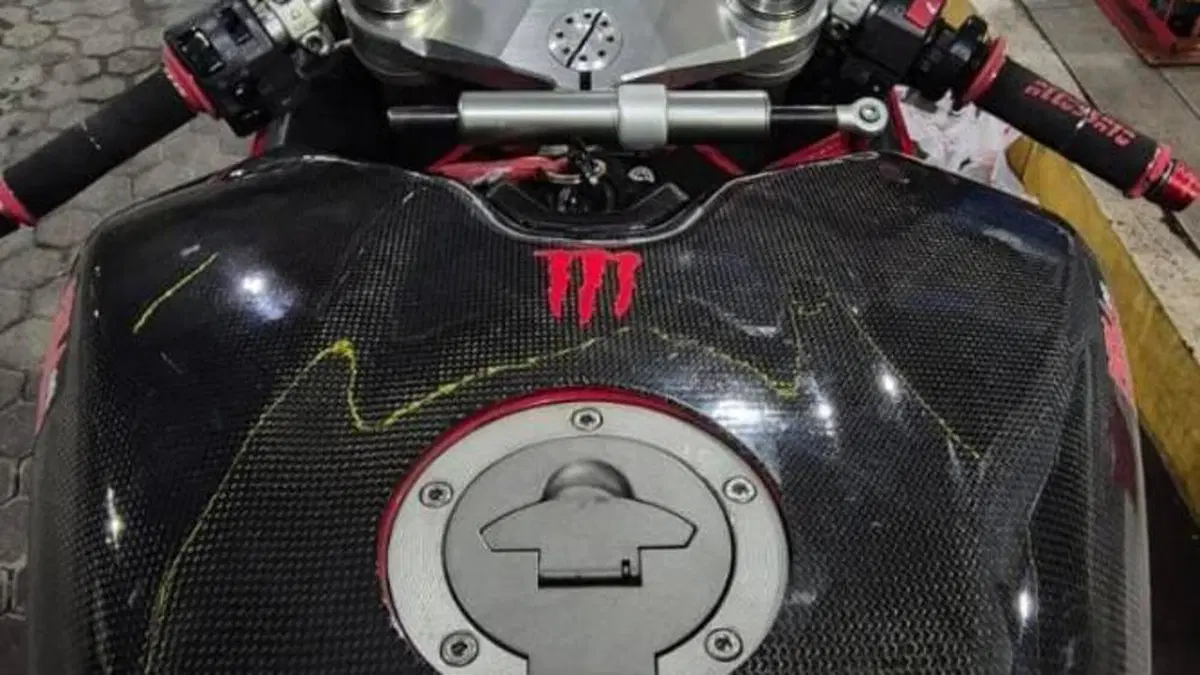 Ducati 848 EVO Corse Special Edition (2011 - 13)  (5)