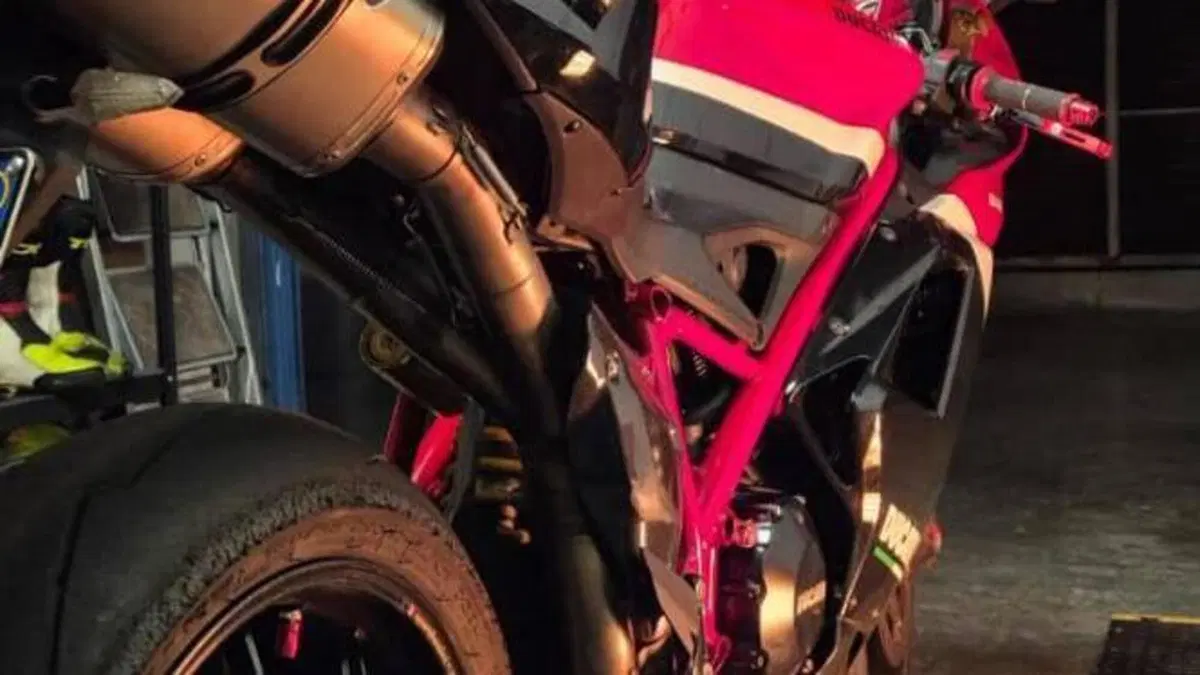 Ducati 848 EVO Corse Special Edition (2011 - 13)  (13)
