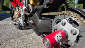 Ducati Hypermotard 1100 S (2007 - 09)  (6)