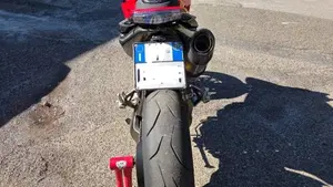 Ducati Hypermotard 1100 S (2007 - 09)  (8)