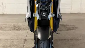 Suzuki GSX-S1000 (2021 - 25)  (3)
