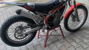 Betamotor REV-3 125 (2002 - 05)  (6)