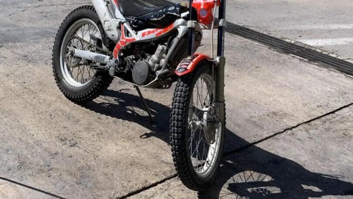 Betamotor REV-3 125 (2002 - 05)  (7)