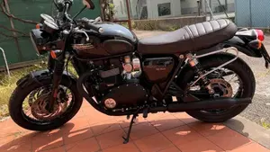 Triumph Bonneville T120 Black (2021 - 25) 