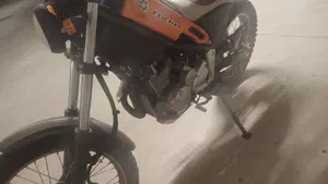 Yamaha Tricker (2006 - 13)  (2)