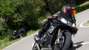 Aprilia Tuono V4 Factory (2019 - 20)  (10)
