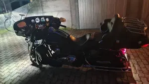 Harley-Davidson 1690 Electra Glide Ultra Limited (2014 - 15) - FLHTK  (9)