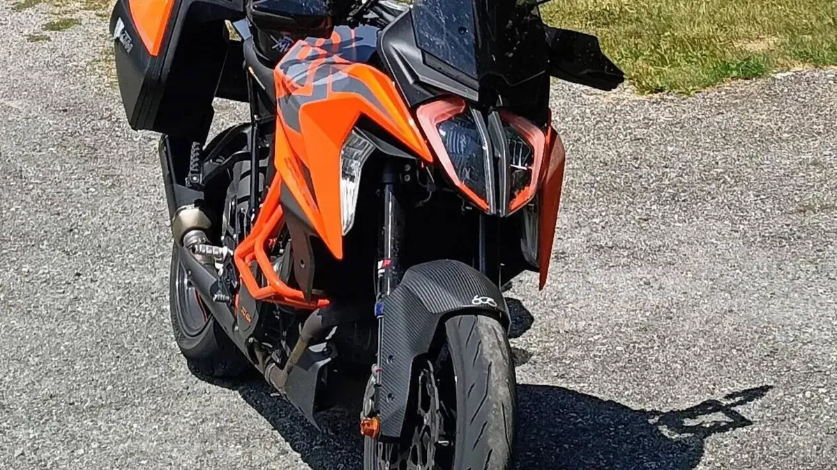 KTM 1290 Super Duke GT (2021 - 25)  (8)