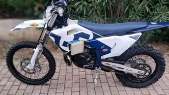 Husqvarna TE 300 (2026)
