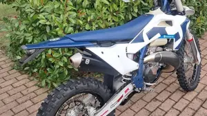 Husqvarna TE 300 (2026)  (2)