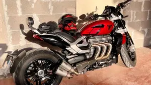 Triumph Rocket 3 R 221 (2021 - 23)  (4)