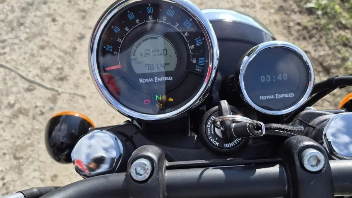 Royal Enfield Meteor 350 (2021 - 26)  (6)