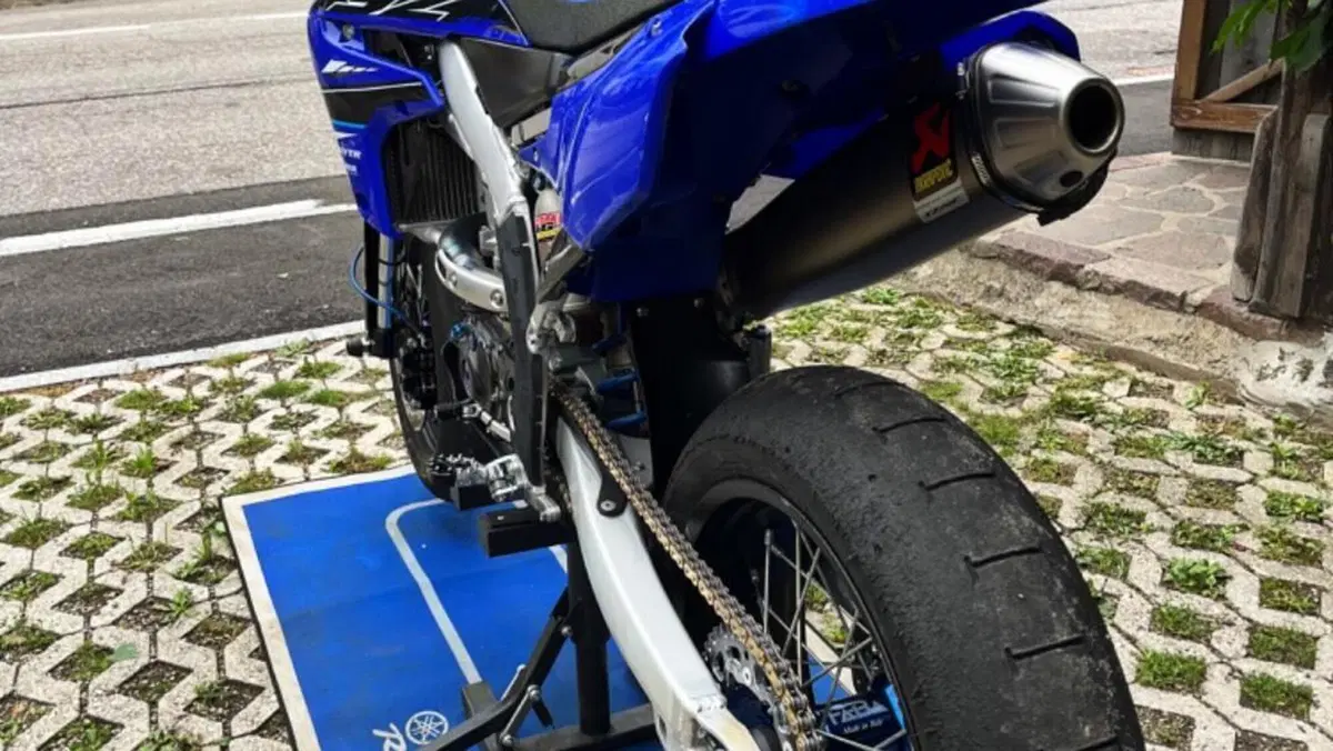 Yamaha YZ 450 F (2021)  (5)