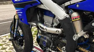 Yamaha YZ 450 F (2021)  (6)