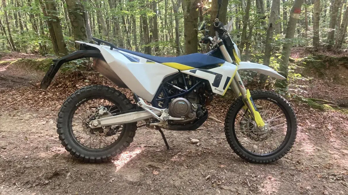 Husqvarna 701 Enduro (2021)  (4)