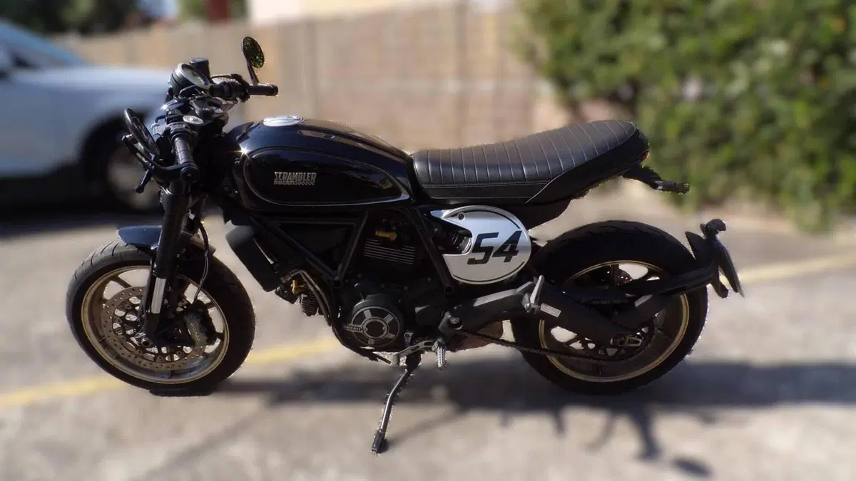 Ducati Scrambler 800 Cafè Racer (2017 - 21)  (8)