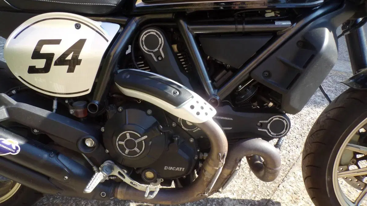Ducati Scrambler 800 Cafè Racer (2017 - 21)  (18)