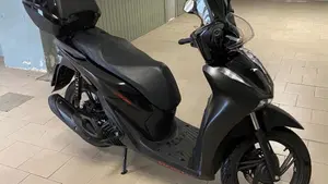 Honda SH 125i Sport (2024 - 25)  (2)