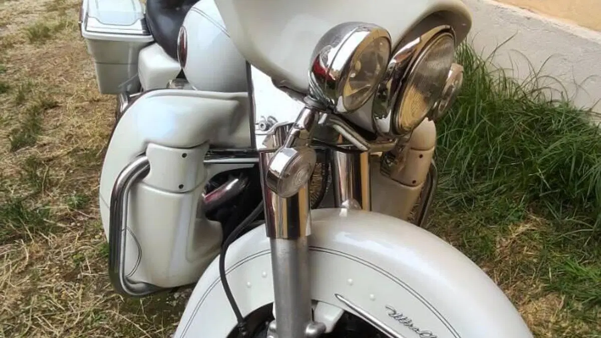 Harley-Davidson 1450 Electra Glide Ultra Classic (2003 - 05) - FLHTCUI  (3)