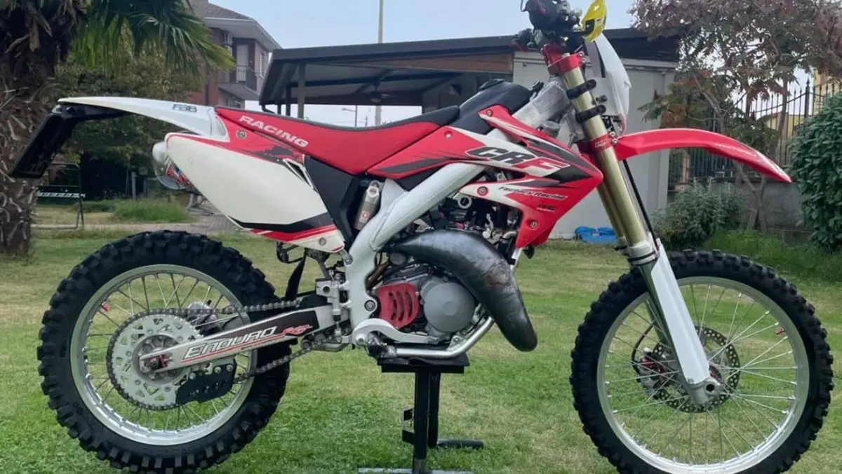HM CRE 125 Six Competition 2t (2011 - 13) 