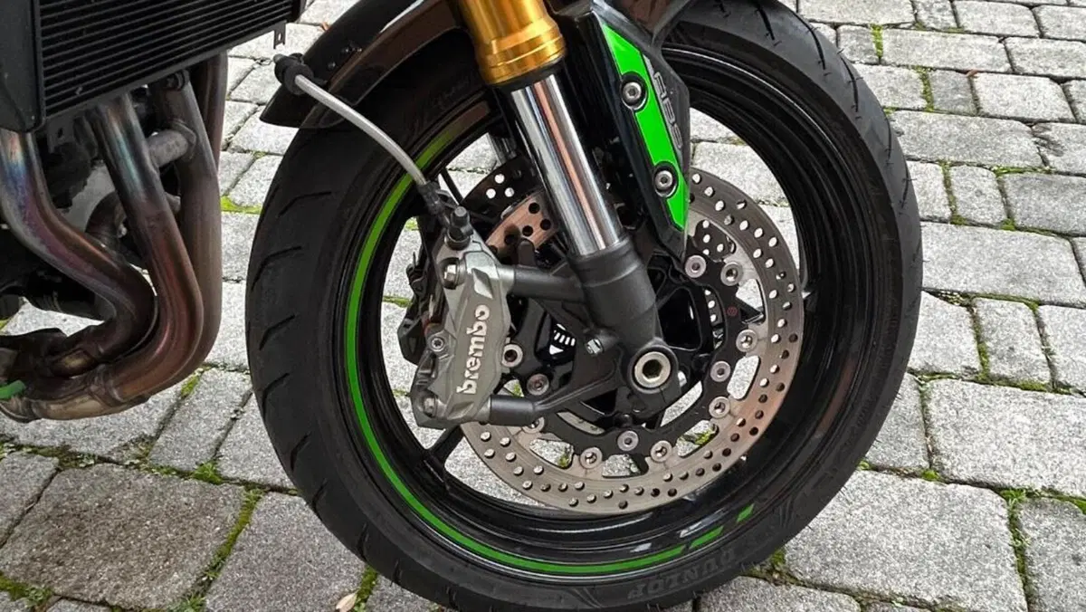 Kawasaki Z 900 SE (2022 - 24)  (6)