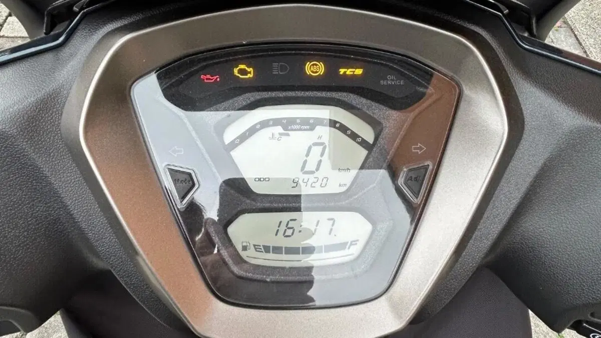 Kymco Agility 350i NN R16 (2023 - 26)  (7)