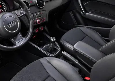 Audi A1 1.4 TDI ultra Metal plus (7)