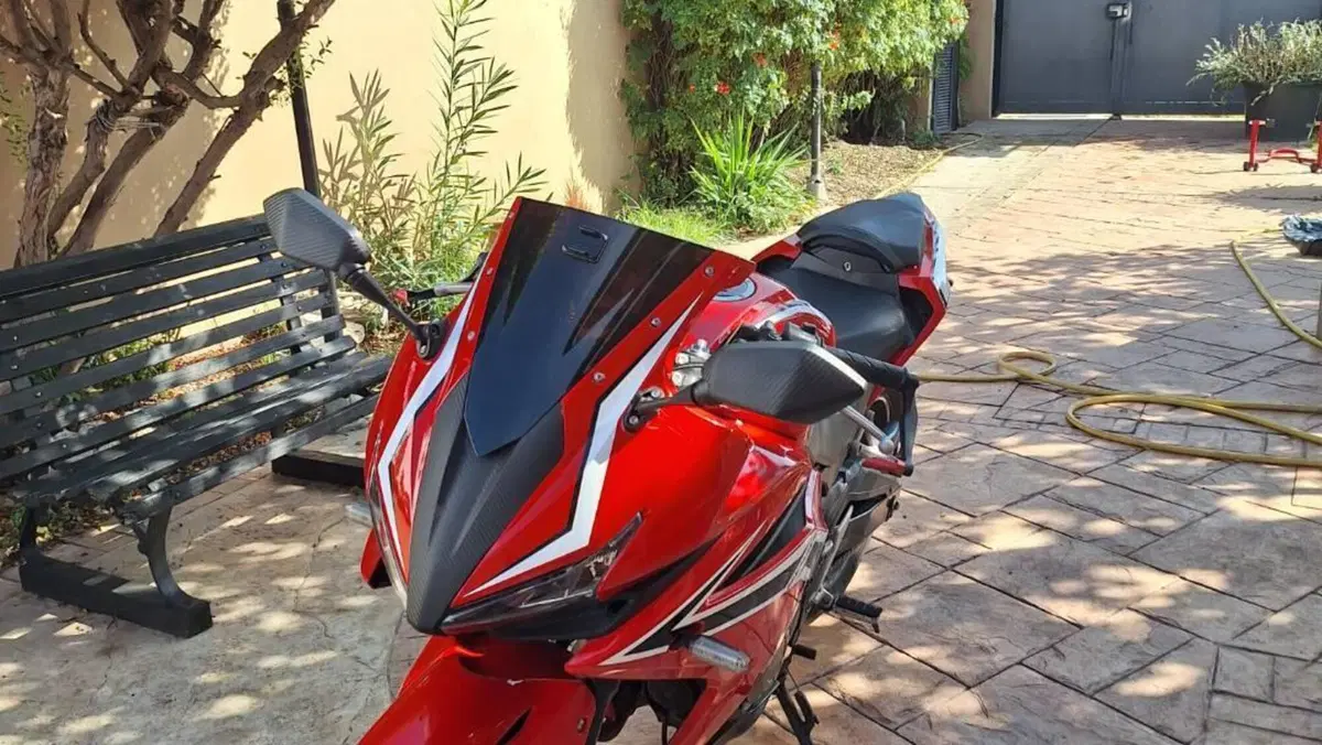 Honda CBR 500 R ABS (2017 - 18)  (4)