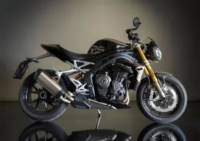 Triumph Speed Triple 1200 RS (2021 - 24) - Annuncio 10138195