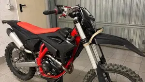 Betamotor RR 125 4T Enduro LC (2021 - 23)  (2)