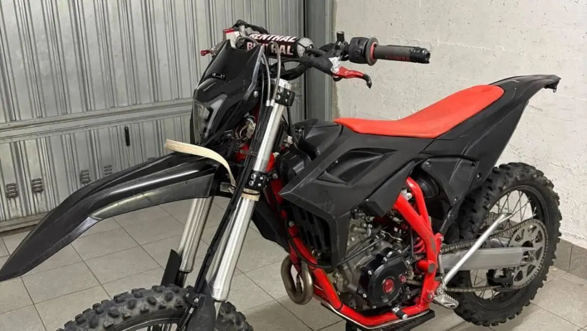 Betamotor RR 125 4T Enduro LC (2021 - 23)  (4)
