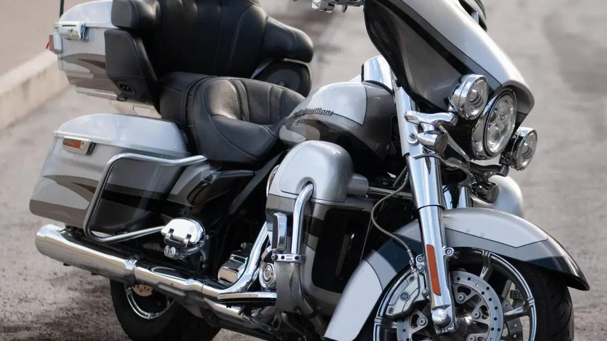 Harley-Davidson 114 Electra Glide Ultra Limited (2019) - FLHTK  (3)