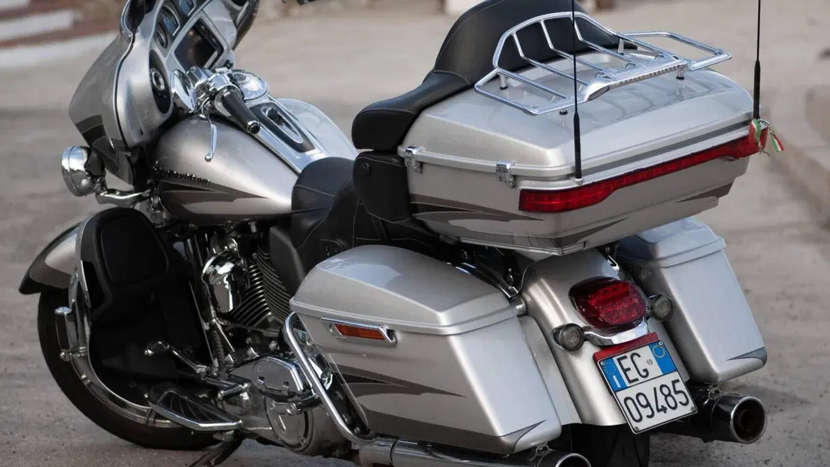 Harley-Davidson 114 Electra Glide Ultra Limited (2019) - FLHTK  (4)