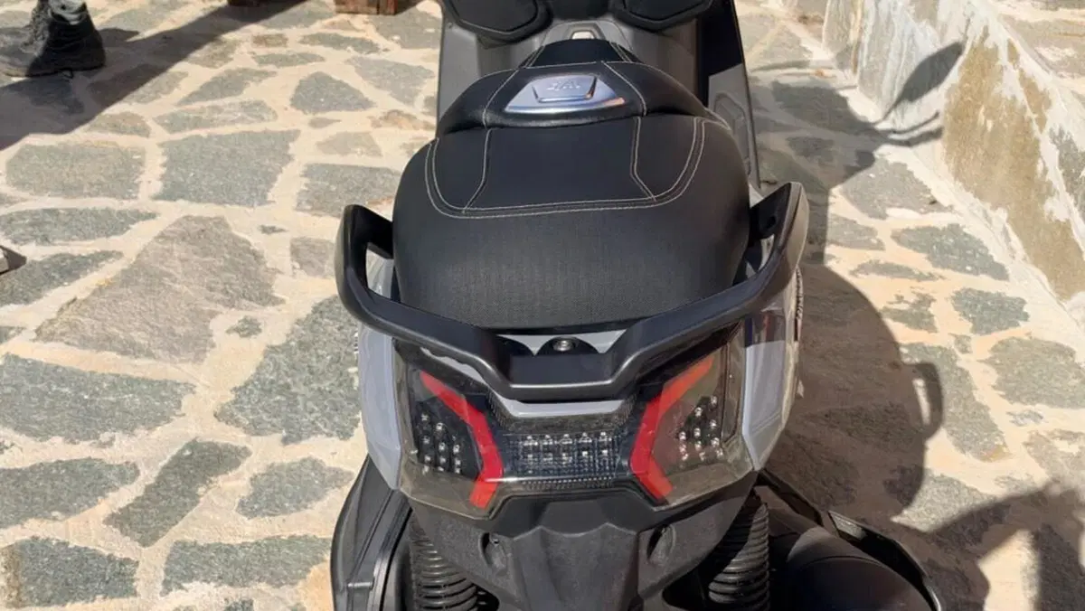 Sym Maxsym 400 (2021 - 25)  (4)