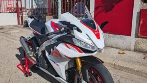 Aprilia RSV4 1100 Factory Speed White (2023 - 24) 