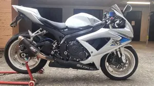 Suzuki GSX R 600 (2008 - 10)  (5)