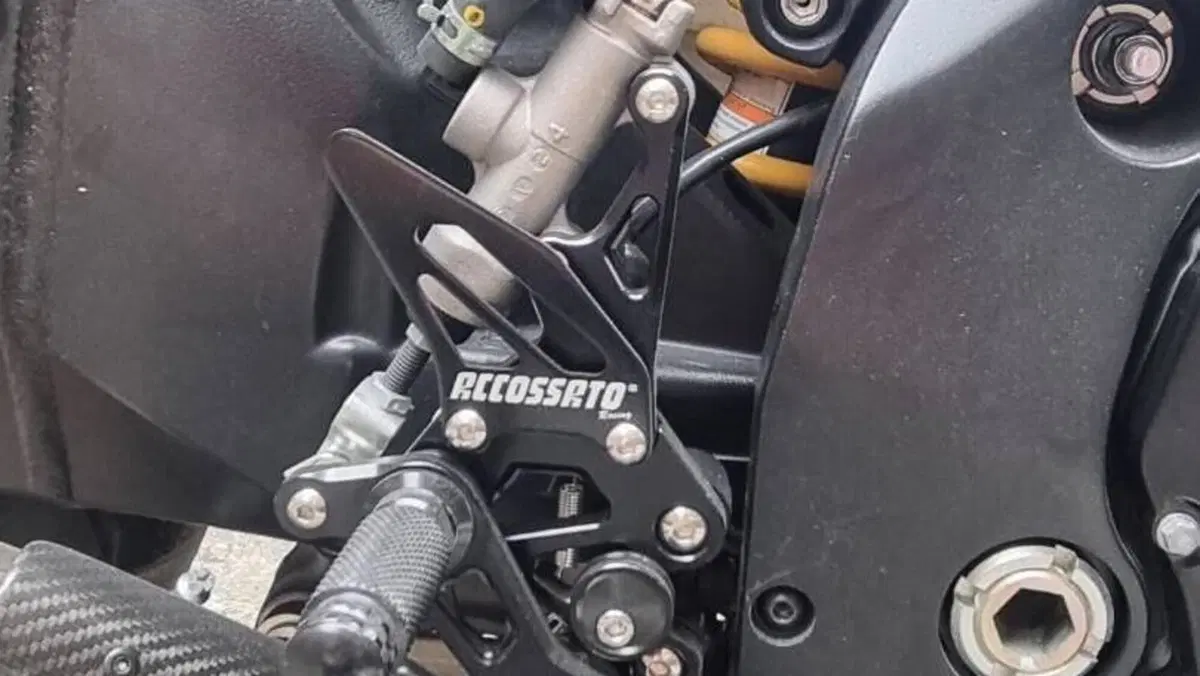 Suzuki GSX R 600 (2008 - 10)  (6)