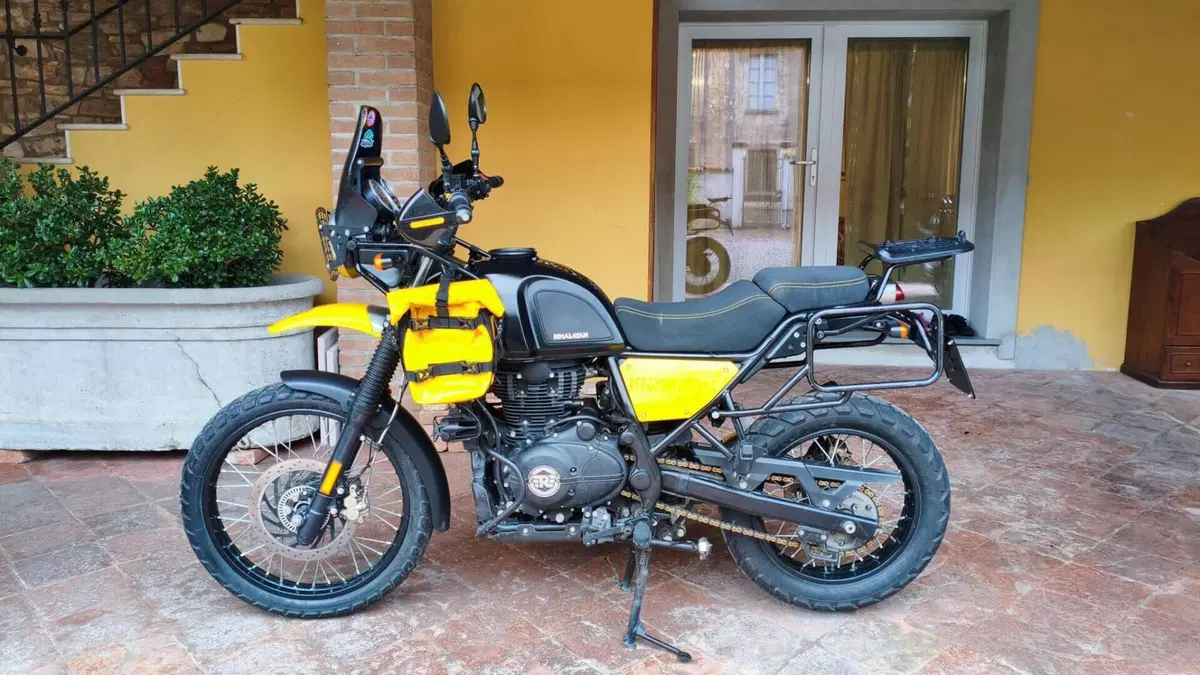 Royal Enfield Himalayan 411 (2017 - 20)  (2)